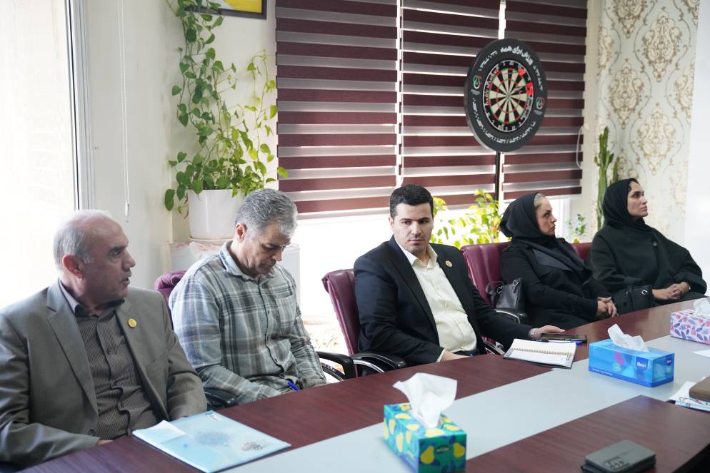 نشست مشترک رییس فدراسیون ورزش‌های همگانی با رییس کمیته هندپلو از مرور برنامه ها تا اهدای احکام